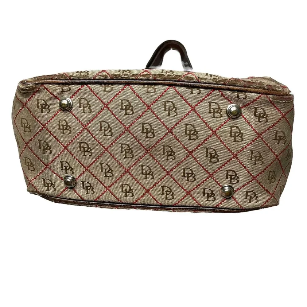 Dooney & Bourke small hardware